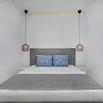 Boutique Maisonette *